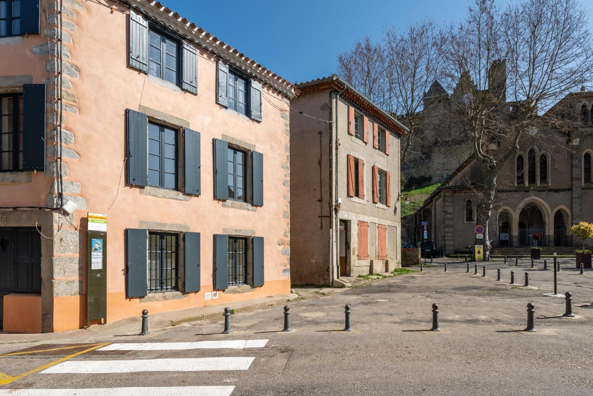 Les Gites De Laure - L'Or Vert, Appartement Avec Vue Sur Le Chateau, Parking Prive, Climatisation, Netflix, A 160 M De La Cite Medievale Carcasona Exterior foto